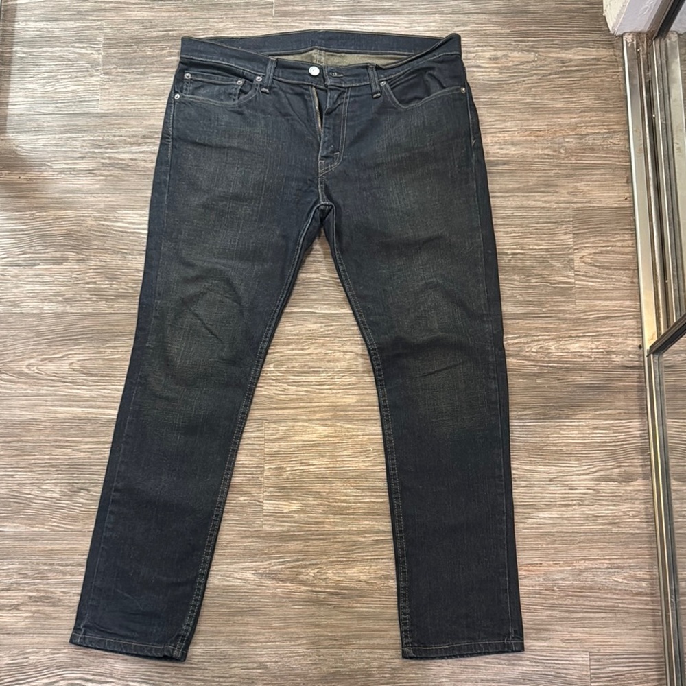 Black Straight Leg Jeans with Belt Loops